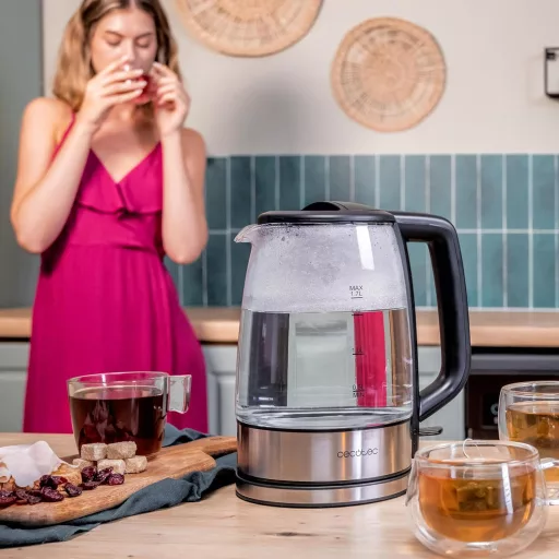 Elektrická kanvica Cecotec ThermoSense 340 s objemom 1,7 l z borosilikátového skla