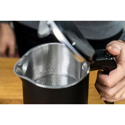 ZWILLING ENFINIGY Bezdrôtová rýchlovarná kanvica s nerezovým filtrom 1,0 l čierna