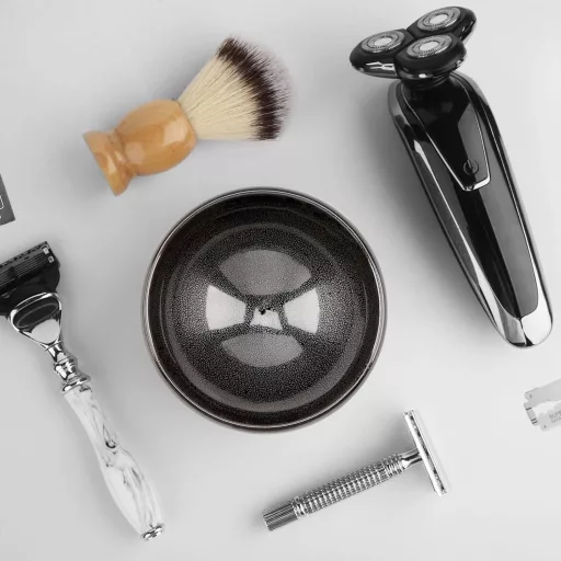 Bol ceramic Linkidea pentru bărbierit, negru, lucrat manual, pentru săpun de bărbierit umed.