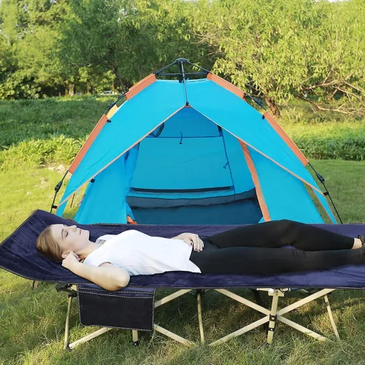 REDCAMP XXL összecsukható kemping ágy 190x71 cm matraccal felnőtteknek