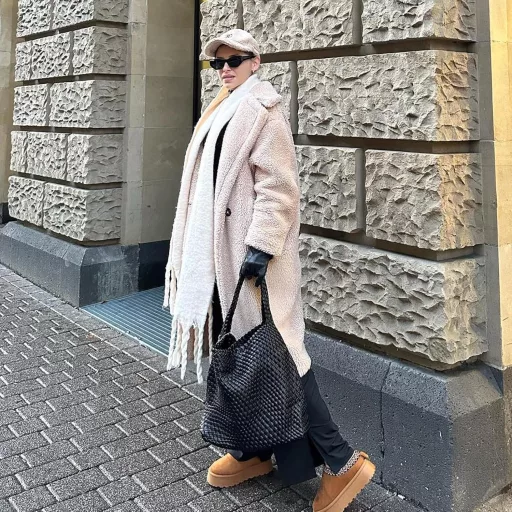 PS PETITE SIMONE Hazel Fonott Női Táska Fekete Válltáska Kézitáska Iskolához Munkához Utazáshoz