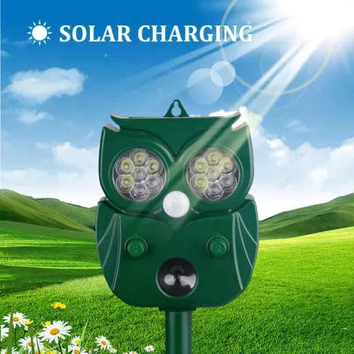 Sperietor de animale solară cu ultrasunete Bogutongjin, cu LED intermitent, rezistentă la apă IP44