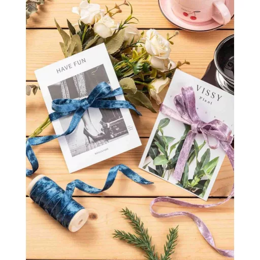 Bársony Ajándékcsomagoló Szalag, 13.5 m, lila