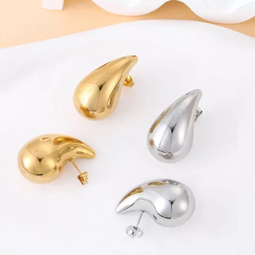 Aucuu 18K Aranyozott Vízcseppes Fülbevalók - Hipoallergén Vastag Karika Fülbevaló Nőknek és Lányoknak - Divatos Ékszer Ajándékba