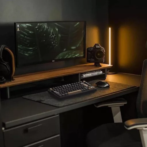 RK ROYAL KLUDGE M75 75% TKL Mechanická Herná Klávesnica, RGB Podsvietenie, OLED Displej, Hot-Swap Brown Spínače, Bezdrôtová/Bluetooth