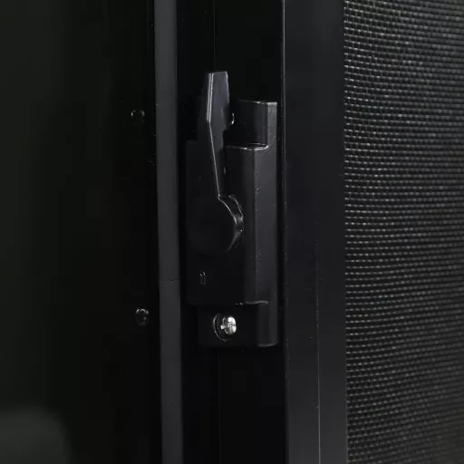 Fereastră glisantă pentru autorulotă AQXREIGHT 700x300mm, sticlă securizată, ramă din aluminiu negru, cu plasă de țânțari