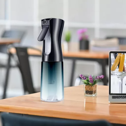 URAQT Permet Flakon 200ml Hajszárító Szalon Vizes Porlasztó Frizura Növény Takarítás Kék Gradiens Színű Szivárgásmentes