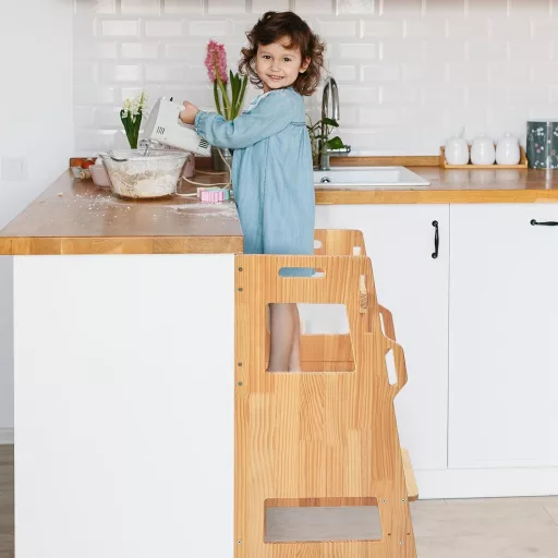 FUNLIO Tanulótorony 2 Éves Kortól Biztonsági Hálóval - 3 Szintes Állítható Montessori Konyhai Fellépő Gyerekeknek, Fenyőfából, Könnyen Össze