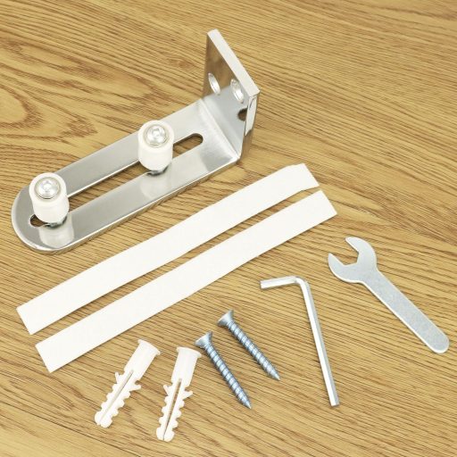 QWORK Rozsdamentes Acél Padlóvezető Csúszóajtóhoz 68mm-ig, Állítható Vezetőrendszer