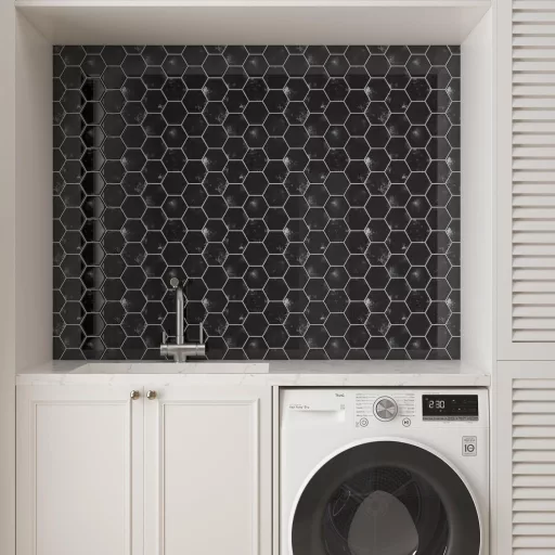 VEELIKE Šesterokutne Mramorne Crne Samoljepljive Naljepnice za Pločice - Vodootporni Zidni Paneli za Kuhinju i Kupaonicu, 30,5 x 30,5 cm, 6 komada