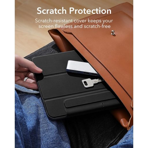 ESR iPad Pro 13 hüvely M5/M4mágneses tartóval, vékony trifold állvány, ceruzatartó, fekete
