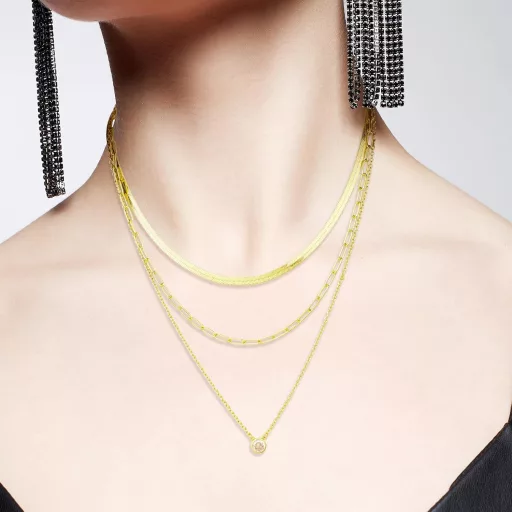 DIVINA VITAE Réteges Női Nyaklánc 14K Arany Bevonattal - Cirkónia Medálos Elegáns Ékszer, Lapos Kígyólánc, Rozsdamentes Acél Choker