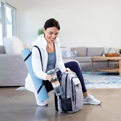 Ninja Blast BC151EUNV Hordozható Turmixgép 530ml Vezeték Nélküli Jégzúzó Smoothie Készítő Kék