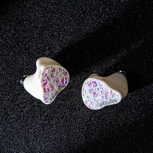 Linsoul THIEAUDIO Hype 4 HiFi IEM fülhallgató 2DD+4BA meghajtóval, ezüstözött kábellel