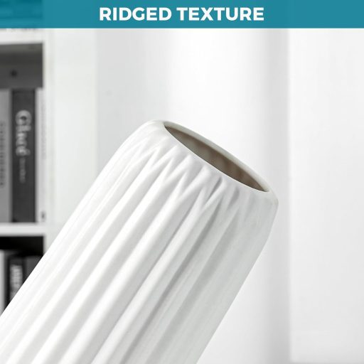 Winter Shore Fehér Kerámia Váza Szett (3 db) - Modern Bordázott Virágvázák Különböző Méretekben - Asztali Dekoráció Vidéki Stílusban