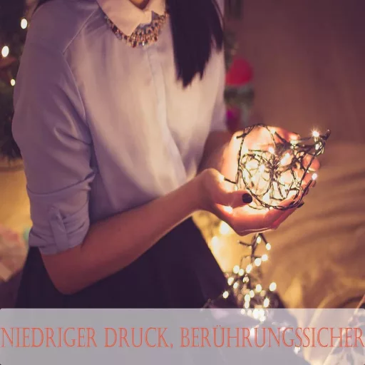 Feelhea 30 m 300 LED vianočná svetelná reťaz, teplá biela, 8 režimov, vodoodolnosť IP44