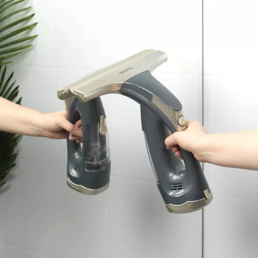 Beldray Titanium Akkus Ablaktisztító Gumilap Fejjel 60ml Tartály Cseppmentes