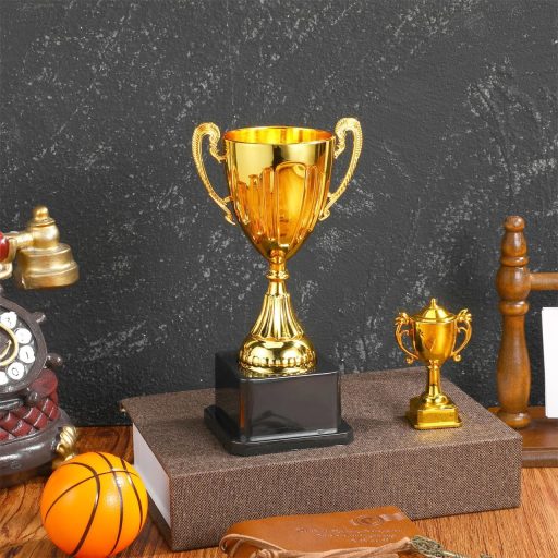 Yardwe Arany Trófeapohár Műanyag Díjpohár Sportversenyhez Versenyre Születésnapra