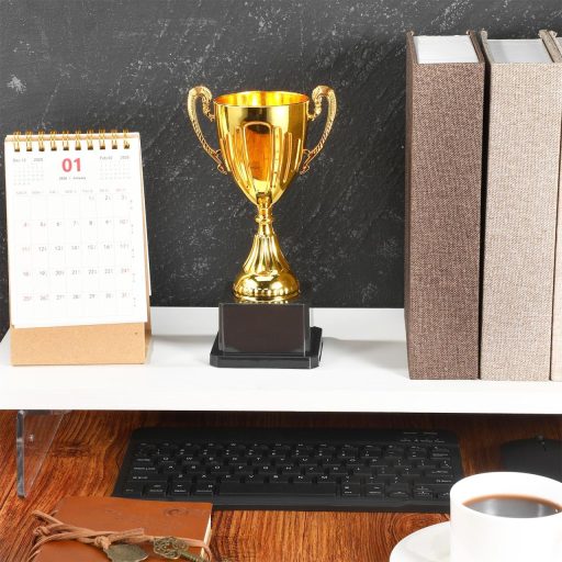 Yardwe Arany Trófeapohár Műanyag Díjpohár Sportversenyhez Versenyre Születésnapra