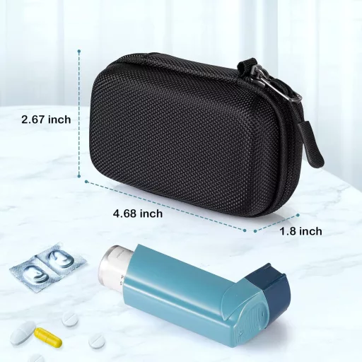 Prenosné puzdro na astmatický inhalátor MEDMAX, čierny ochranný obal s karabínou