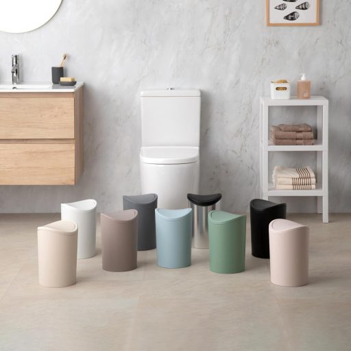 TATAY 6L fürdőszobai szemetes csapó fedéllel, kompakt modern design, fekete