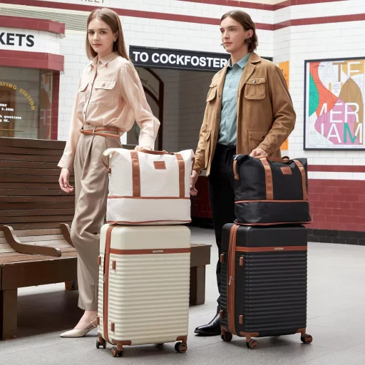 Set de 3 valize rigide Joyway, albe, cu 4 roți și încuietoare TSA