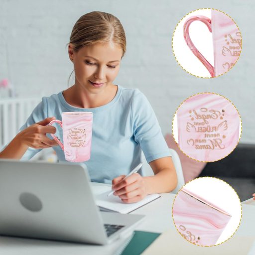 MILIAFLICK Cană Elegantă Ceramică pentru Mame - Ceașcă de Cafea Roz cu Capac și Linguriță Aurie - Cadou pentru Ziua Mamei, Zi de Naștere, Ca