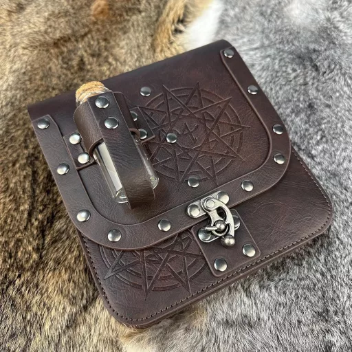 HiiFeuer Középkori Alkimista Műbőr Övtáska Parafa Varázsital Palackkal - Fantasy Varázsló Derékzsák 4 Zsebbel Halloween Jelmezhez (Barna)