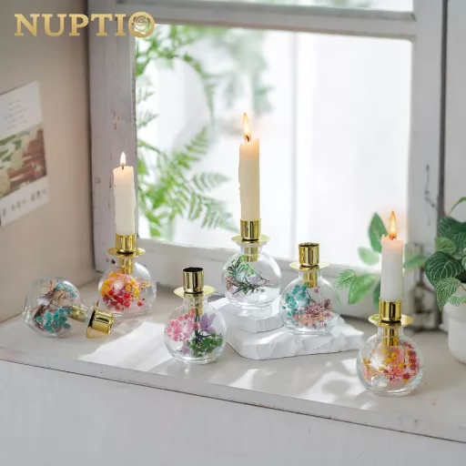 NUPTIO arany üveg gyertyatartó szárított virágokkal, adventi koszorú, asztali dekoráció