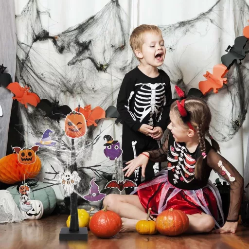 Pom decorativ cu 24 LED-uri APODESS pentru Halloween, iluminat de masă sau fereastră