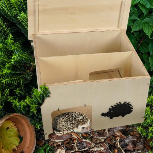 JAZUIHA Nagy Méretű Sünház Téli Védelemmel, Fa Sünszálló Téli Alváshoz és Nyári Menedékhez, Kültéri Sünetetővel, 37x30x26 cm