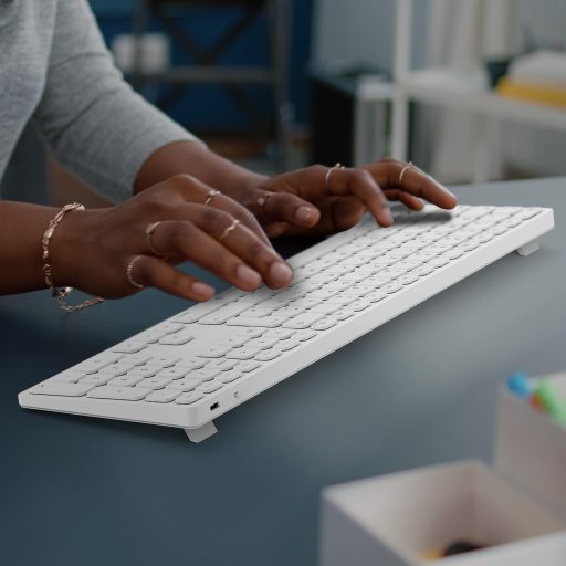 Yivandi Wireless Bluetooth Billentyűzet Mac-hez QWERTZ Numerikus Billentyűzettel