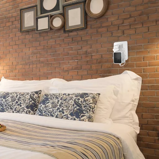 Akoemxeeo Fali Tartó Blink Sync Module 2-höz - Fehér Műanyag Rögzítő USB Kábellel, Blink Kamera Rendszerhez, Fúrás Nélkül Telepíthető