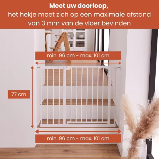 hauck Clear Step Autoclose 2 biztonsági kapu 96-101 cm, fehér, automata zárás, alacsony küszöb - White