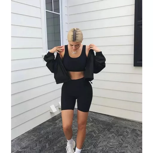 FuelMeFoot Női Magasderekú Kerékpáros Rövidnadrág - Légáteresztő Fitness Leggings Edzéshez, Jógához, Sporthoz - Fekete