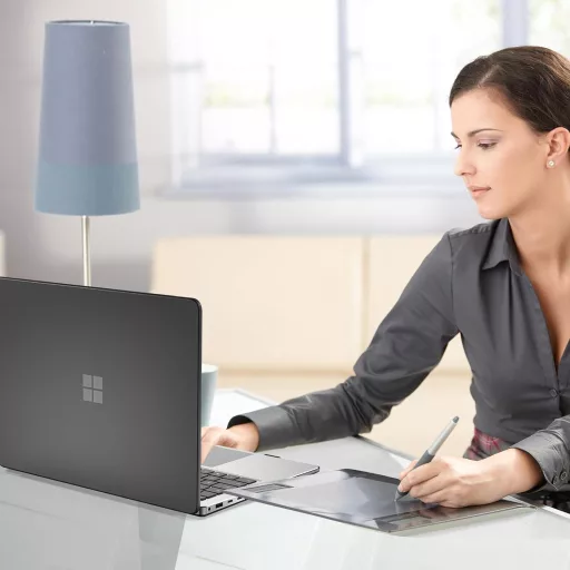 Husă rigidă subțire ProCase neagră pentru Microsoft Surface Laptop 7 13.8" - carcasă de protecție 2024