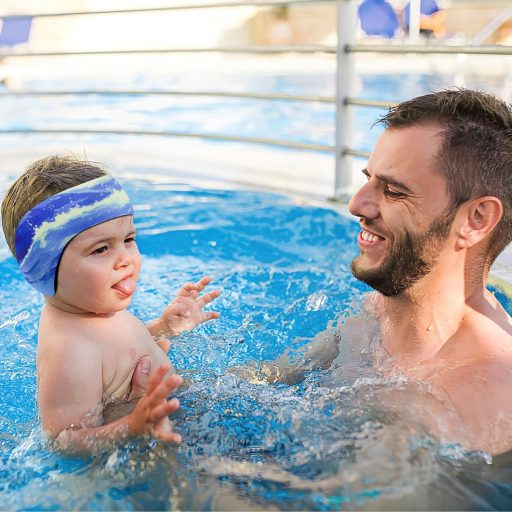 HeySplash Neoprénová plavecká čiapka pre deti s ochranou uší a zapínaním na suchý zips