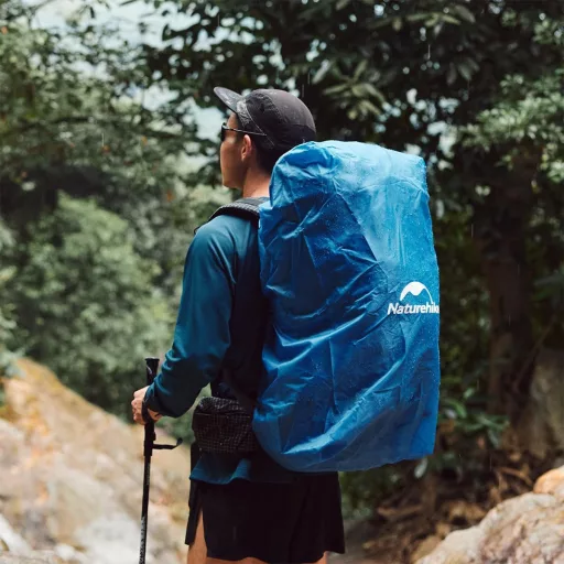 Naturehike vízálló hátizsák esővédő nylon ponyva túrázáshoz kerékpározáshoz