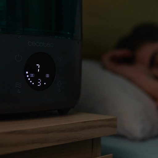 Cecotec Breezecare 2900 okos párásító távirányítóval, 4,5L tartály, érintőképernyő, 8 órás időzítő