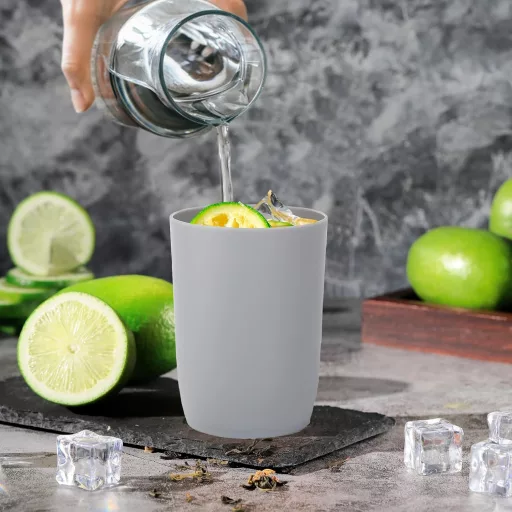 AstraLoom 4 darabos fogkefetartó szett 280 ml szürke utazáshoz