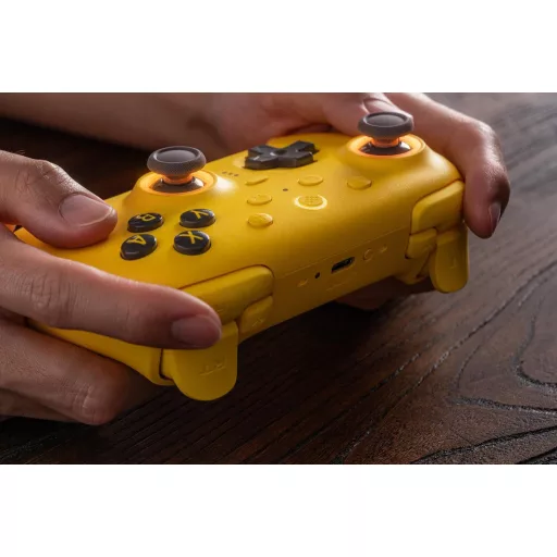 8Bitdo Ultimate 2 Bluetooth Kontroller Switch 2/Switch/PC Sárga RGB
