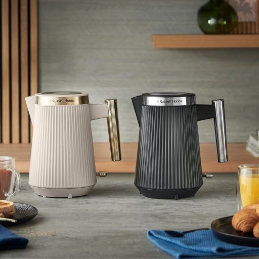 Russell Hobbs Brontë Black 1.7L Elektromos Vízforraló 2400W Rozsdamentes