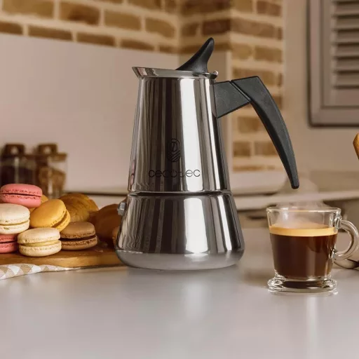 Taliansky moka kávovar Cecotec Piccolina 600, 300 ml, pre 6 šálok, nehrdzavejúca oceľ