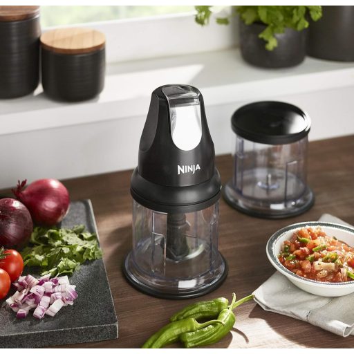 Ninja Express Chop Mini elektromos zöldségvágó és pürésítő fekete